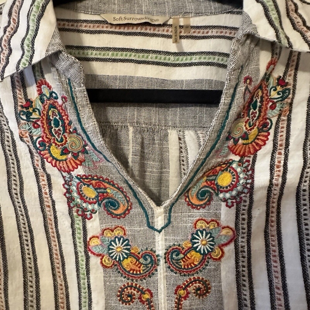 Soft Surroundings Floral Embroidery Top Paisley Tunic Stripe Pocket Roll Tab M‎ - Picture 7 of 16